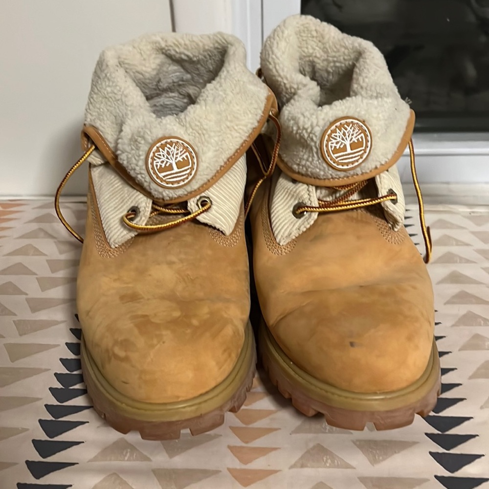 Men’s Timberland Boots EUC